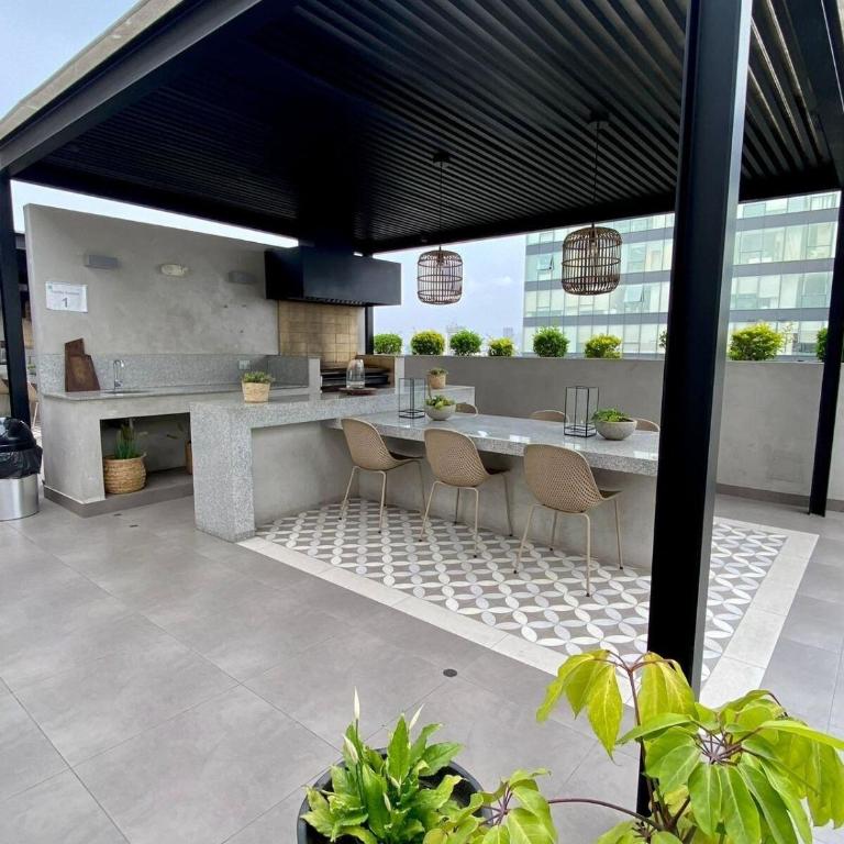 Departamento de Lujo en Zona Financiera - Two-Bedroom Apartment with City View - 25