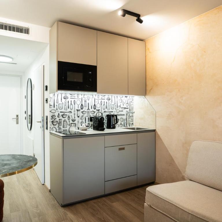 Blackhome Innsbruck Tivoli - Studio mit Balkon - 14