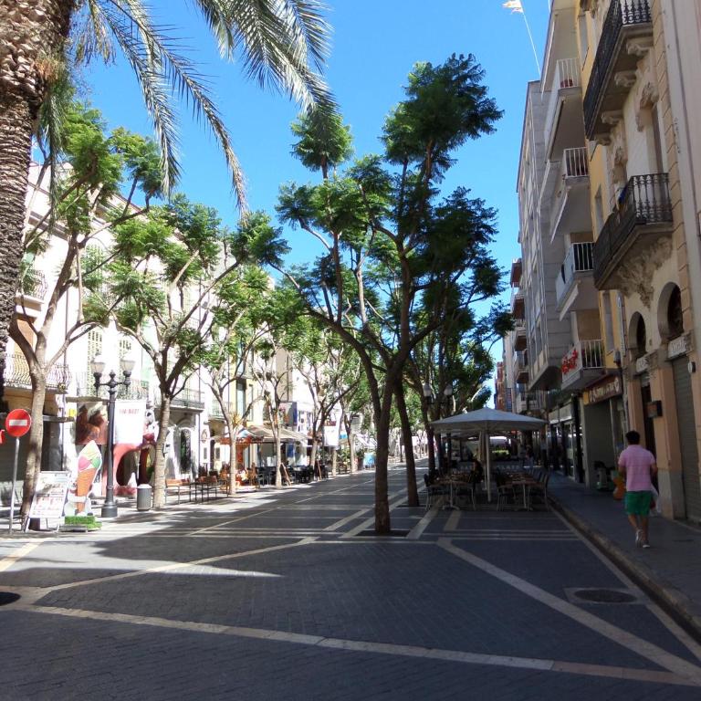 Apartament a la Placeta de Sant Joan 21, 3r - Apartamento de 3 dormitorios - 19