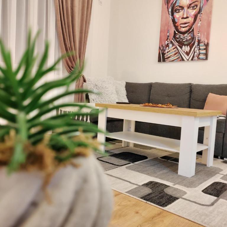 Golden Royal G - Two-Bedroom Apartment - 7