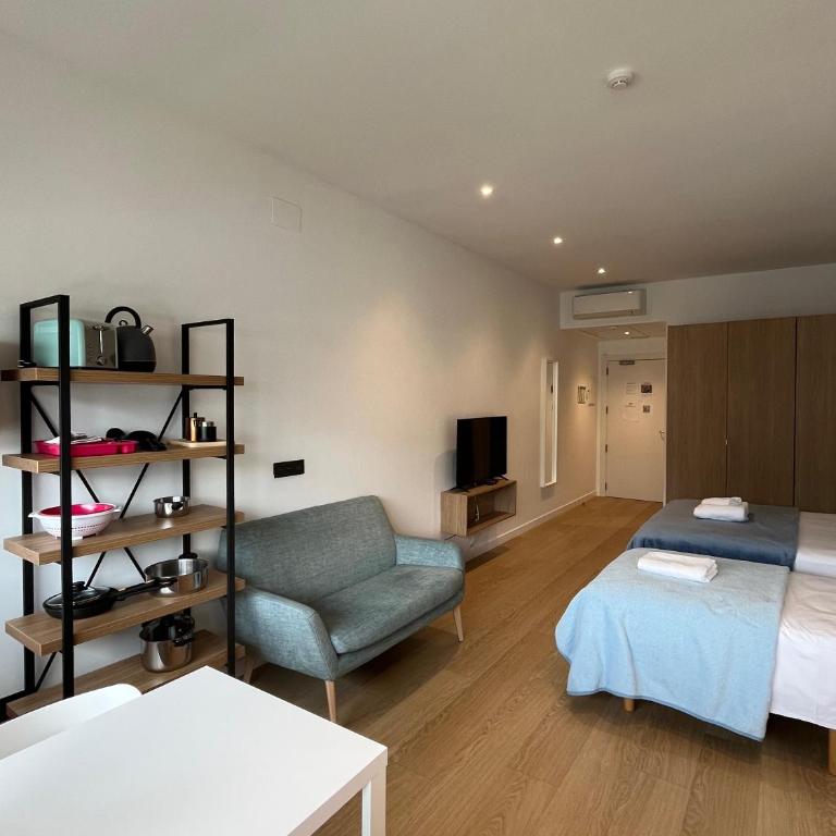 Apartamentos Pillotegi parking gratuito - Estudio Triple Estándar - 1