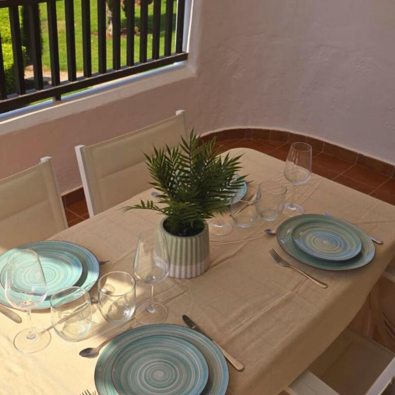 Apartamento con terraza y vistas al mar en Son Bou - Two-Bedroom Apartment with Balcony and Terrace - 38