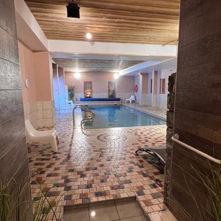 Appartement cosy 5-6p aux pieds des pistes 2 chambres 2 sdb - Appartement 2 Chambres - 33