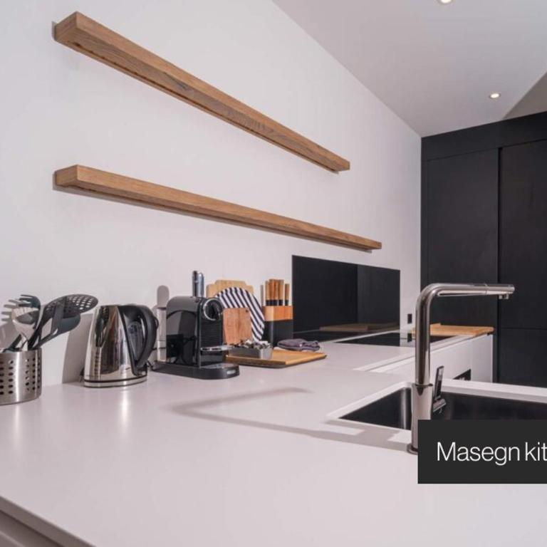Black Summit Boutique Resort Laax - Ferienwohnung MASEGN - 2