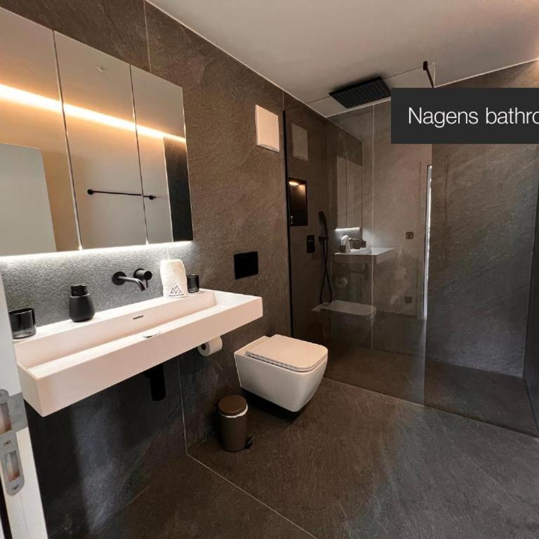 Black Summit Boutique Resort Laax - Ferienwohnung NAGENS - 25