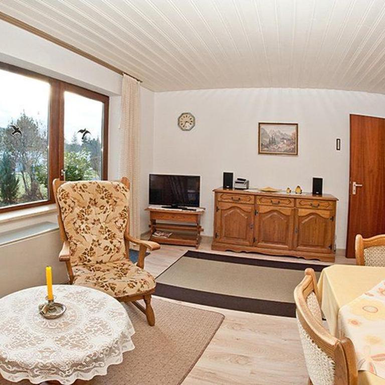 Ferienhäuser Wieselweg im Feriendorf Reichenbach - Ferienhaus 1 - 3
