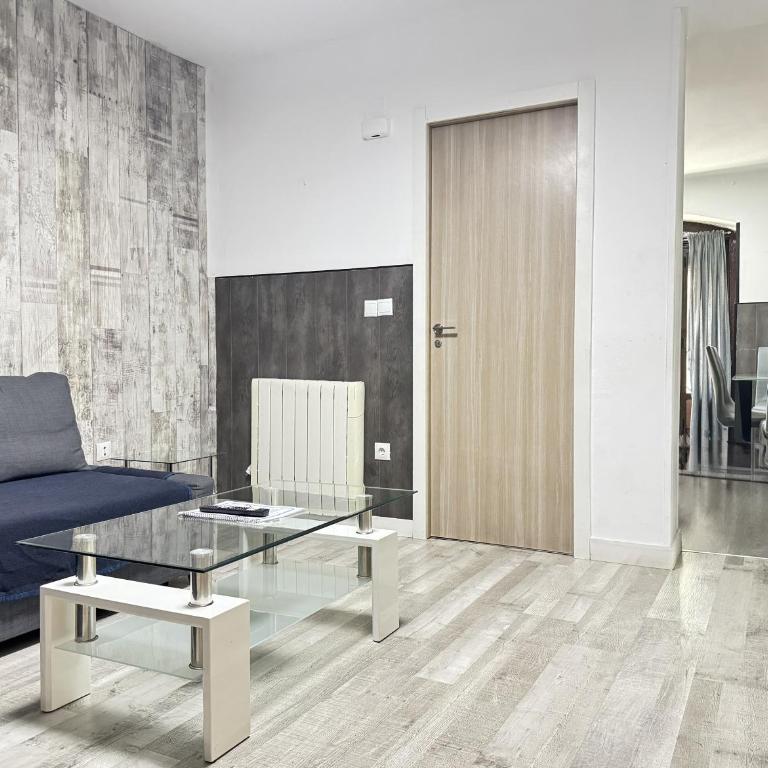 Apartamentos Day Madrid GRAN VIA I - Apartamento de 3 dormitorios - 2