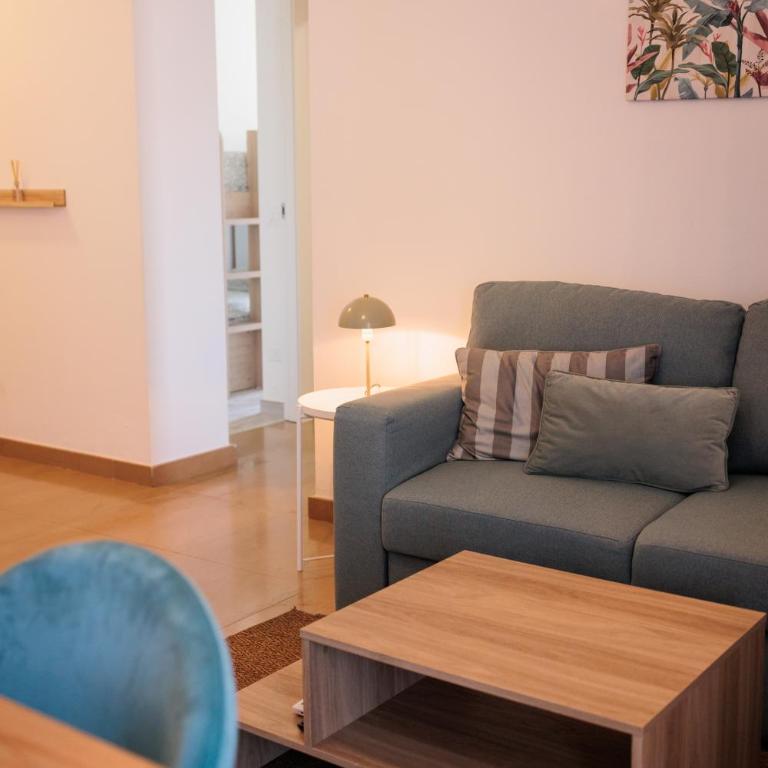 Residence Maison Raha - Appartamento con 2 Camere da Letto e Balcone - 7