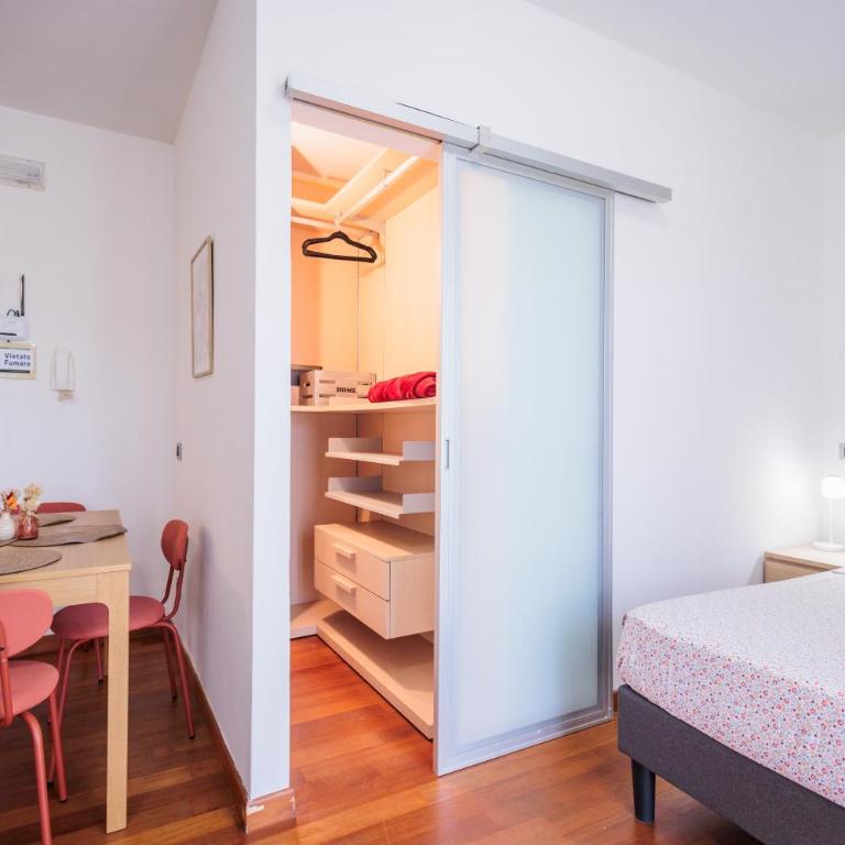 Residence Maison Raha - Monolocale con Balcone - 13