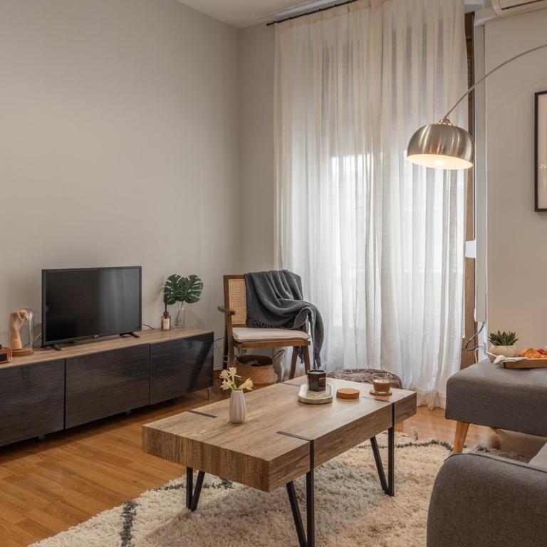 Calma Center Granada - Two-Bedroom Apartment - 14