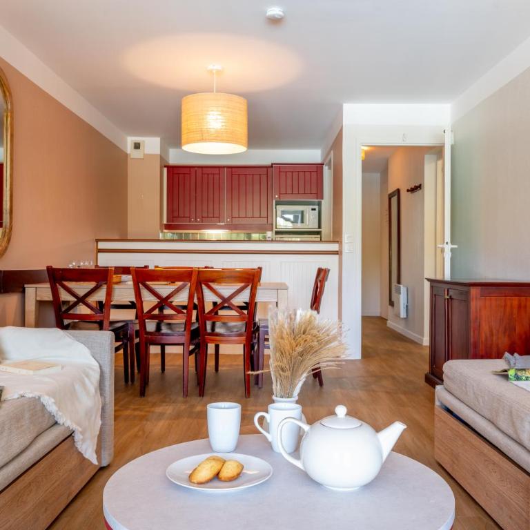 Résidence Pierre & Vacances Le Domaine de Gascogne - Appartement Supérieur 2 Chambres avec Coin Nuit et Terrasse ou Balcon (8 Personnes) - 7