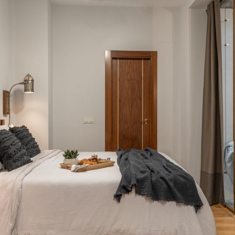 Calma Center Granada - Two-Bedroom Apartment - 62