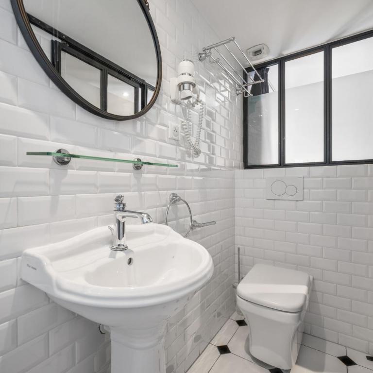 Arome Hôtel - Petite Chambre Double - 9