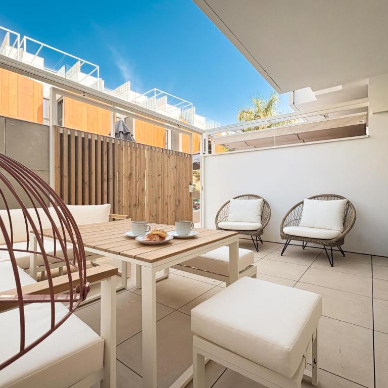 Villa Atenea Grupo AC Gestion - Three-Bedroom Villa - 12
