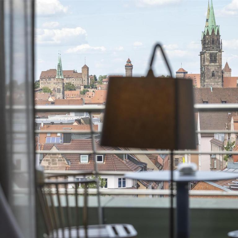 Scandic Nürnberg Central - Junior Suite mit Balkon - 6
