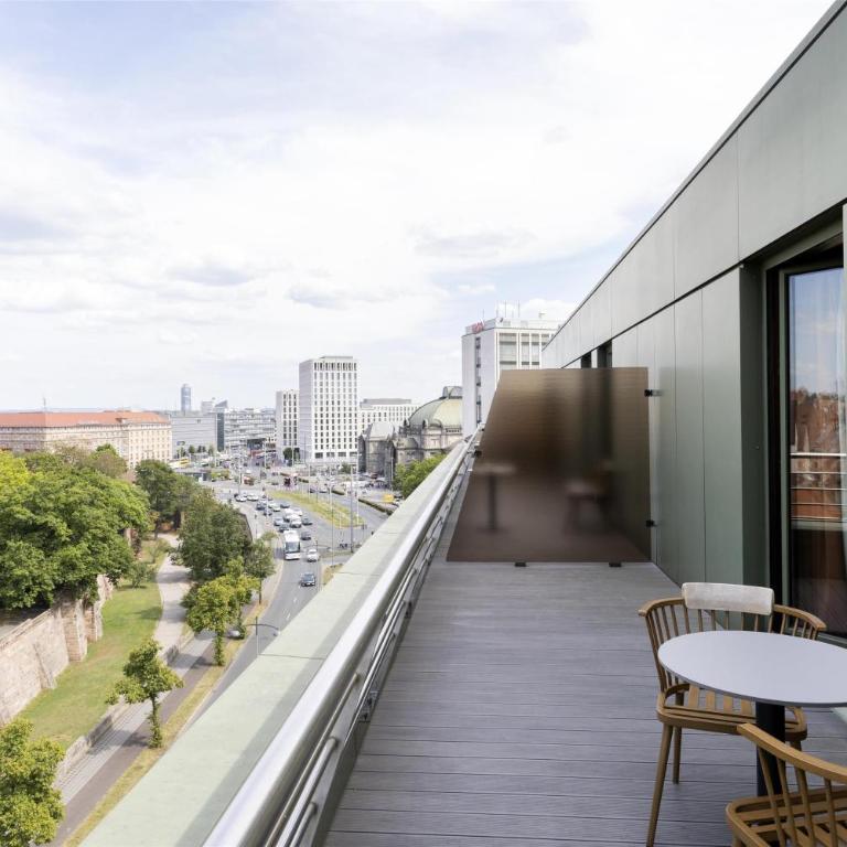 Scandic Nürnberg Central - Junior Suite mit Balkon - 9