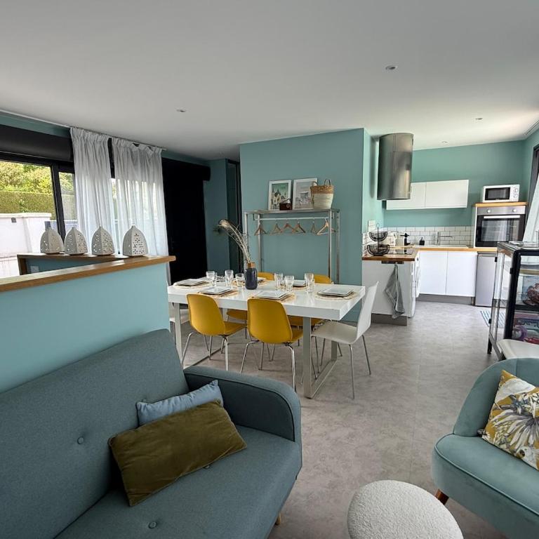 Lovely guest house with free parking - Maison 2 Chambres - 2