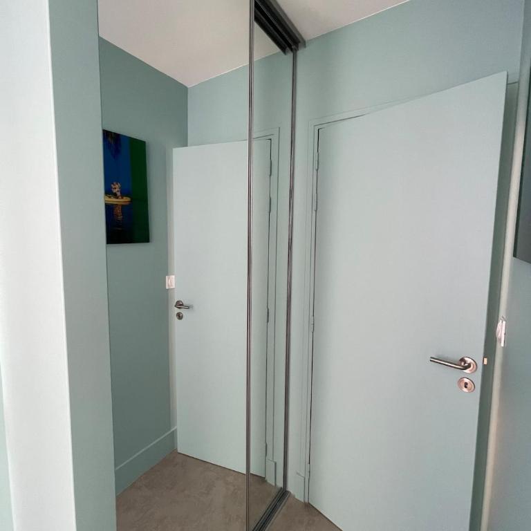 Lovely guest house with free parking - Maison 2 Chambres - 34