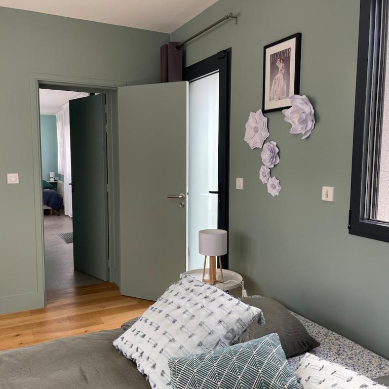 Lovely guest house with free parking - Maison 2 Chambres - 37