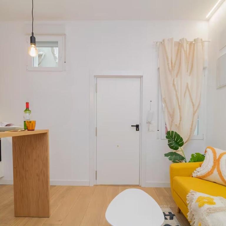 Lavapies Loft culture and design - One-Bedroom Apartment - 1