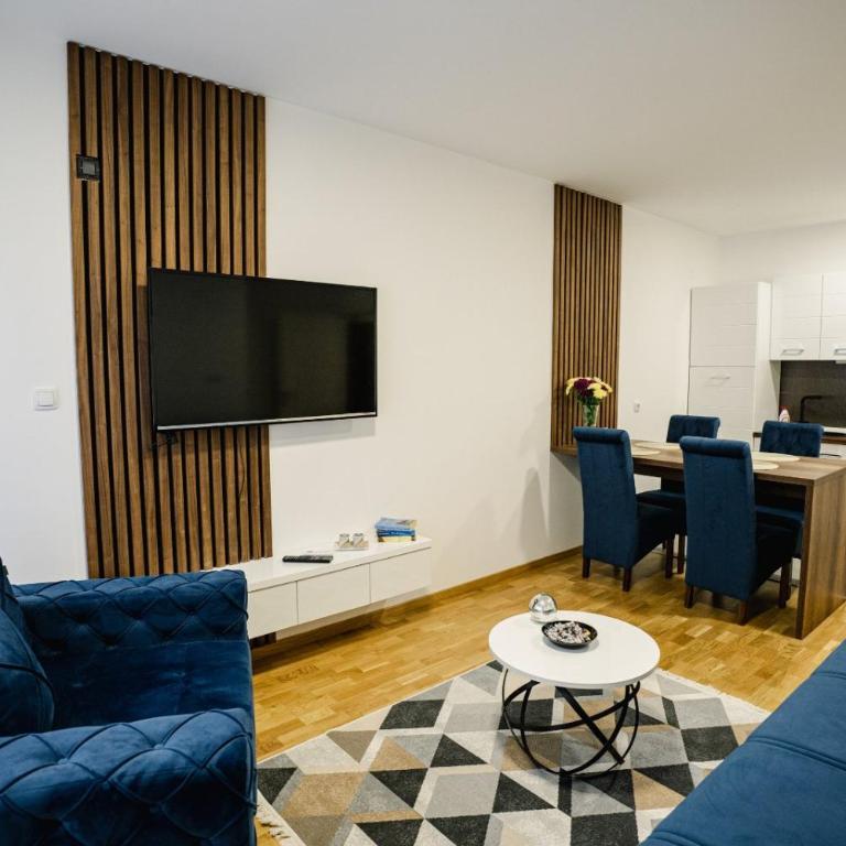 Lilys LUX apartman - Studio Apartment with Balcony - 3