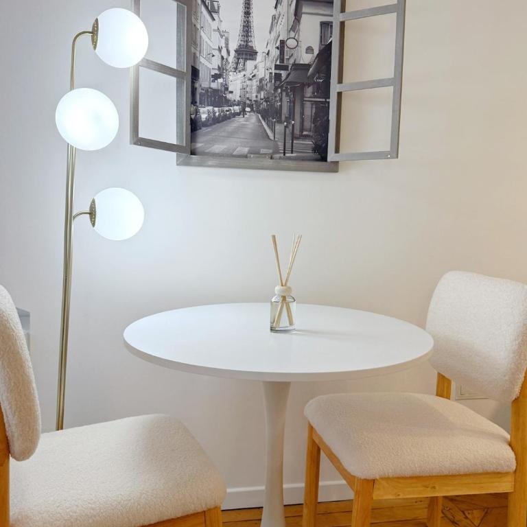 Louvre 1-Min Walk Elegant Studio - Appartement 1 Chambre - 6