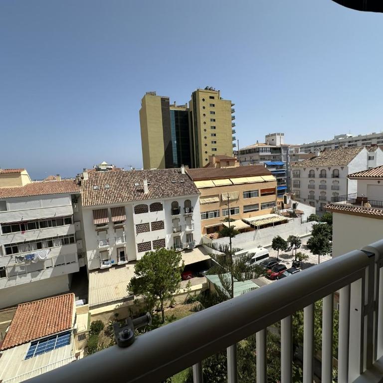 Apartamento a 2 minutos de la playa Fuengirola - Apartamento - 2