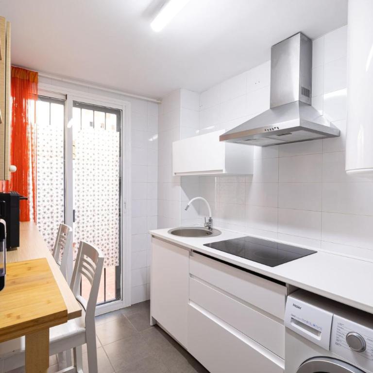 Cosy flat terrace 2 bed 2 bath downtown - Apartamento de 2 dormitorios - 10