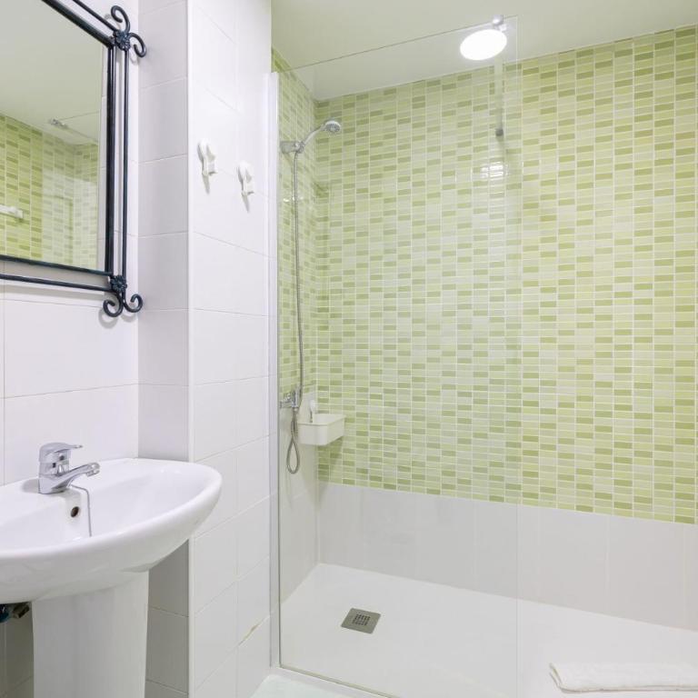 Cosy flat terrace 2 bed 2 bath downtown - Apartamento de 2 dormitorios - 15