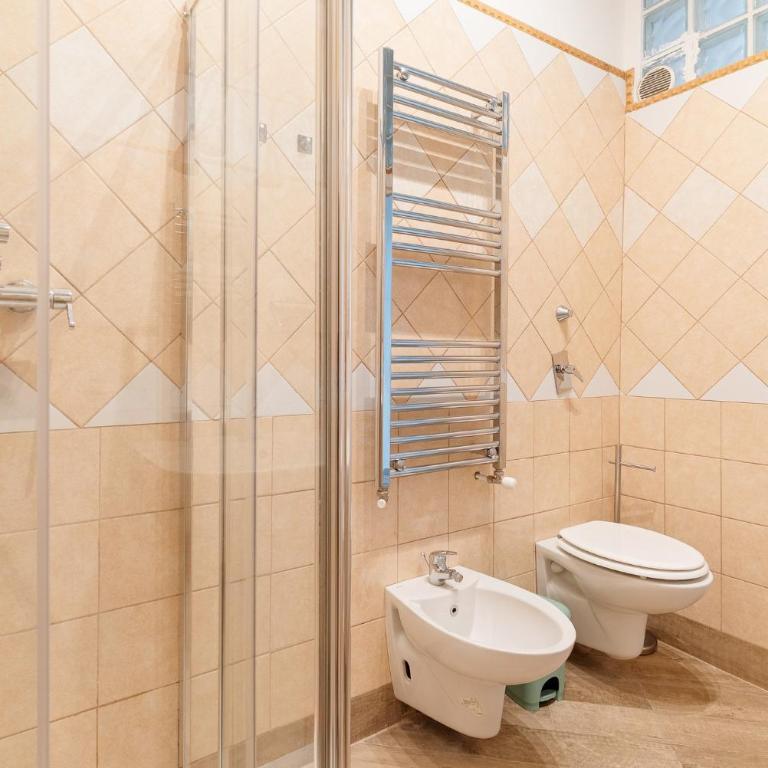 GuestHost - Farini Apartment for 6 people Milan - Appartamento con 3 Camere da Letto - 23