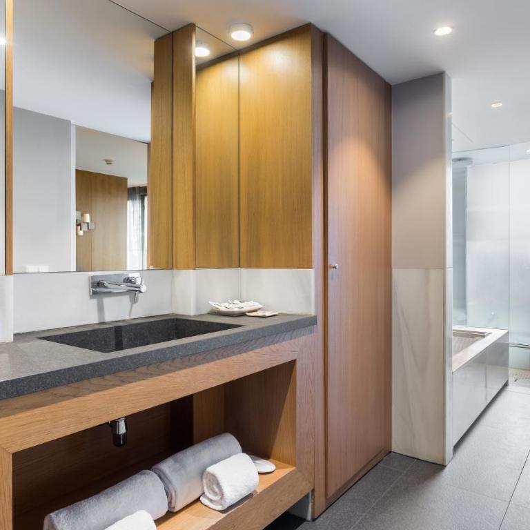 Hotel Royal Passeig de Gracia - Junior Suite with Terrace - 5