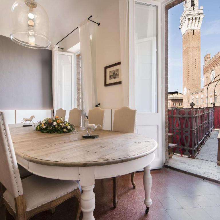 La Terrazza Sul Campo-Rooms Only - Suite con Vista Città - 2