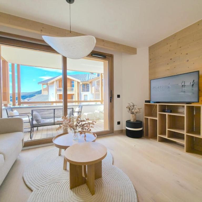 T2 d'exception avec piscine et SPA - Parking privé - Appartement 1 Chambre - 37