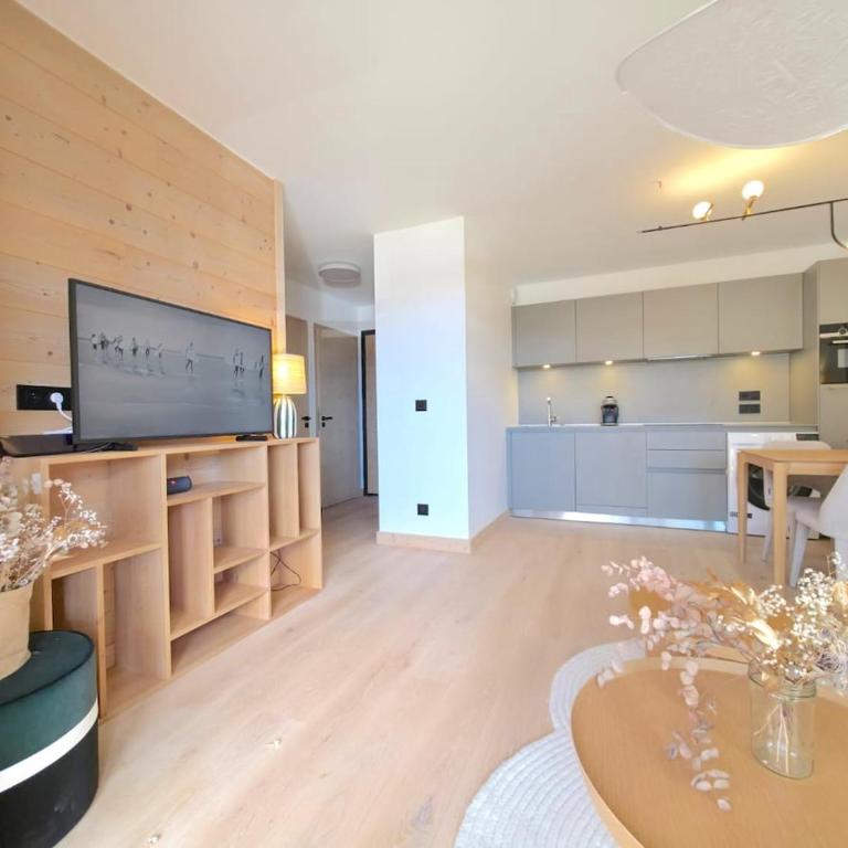 T2 d'exception avec piscine et SPA - Parking privé - Appartement 1 Chambre - 45