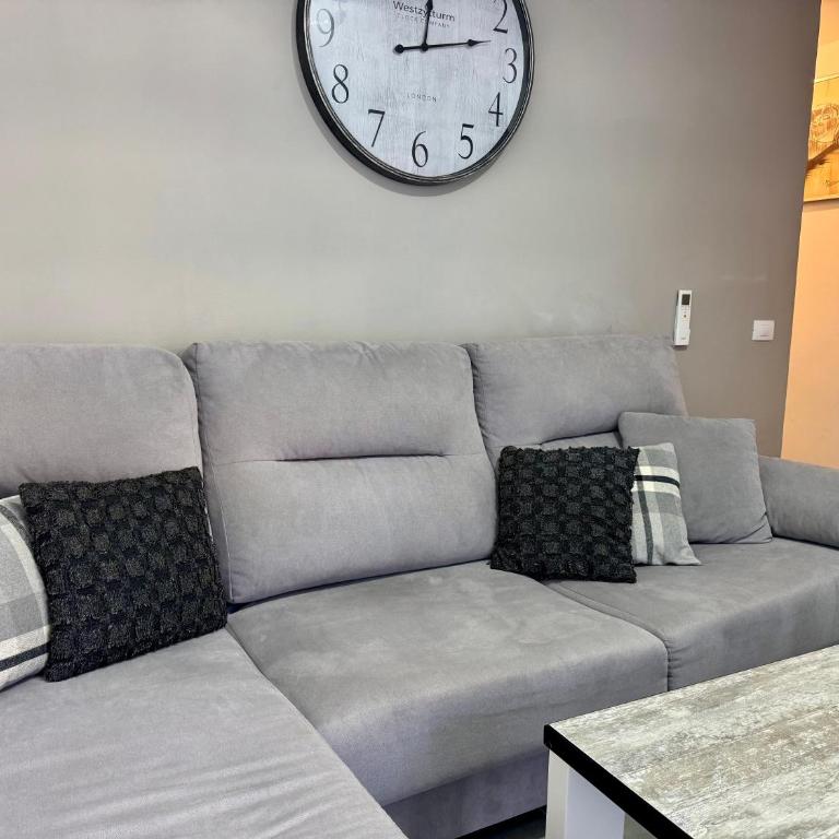 Vibrant Seaside Apartment in Central Los Cristianos - Apartamento de 1 dormitorio con vistas - 3