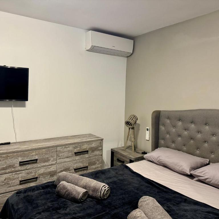 Vibrant Seaside Apartment in Central Los Cristianos - Apartamento de 1 dormitorio con vistas - 23
