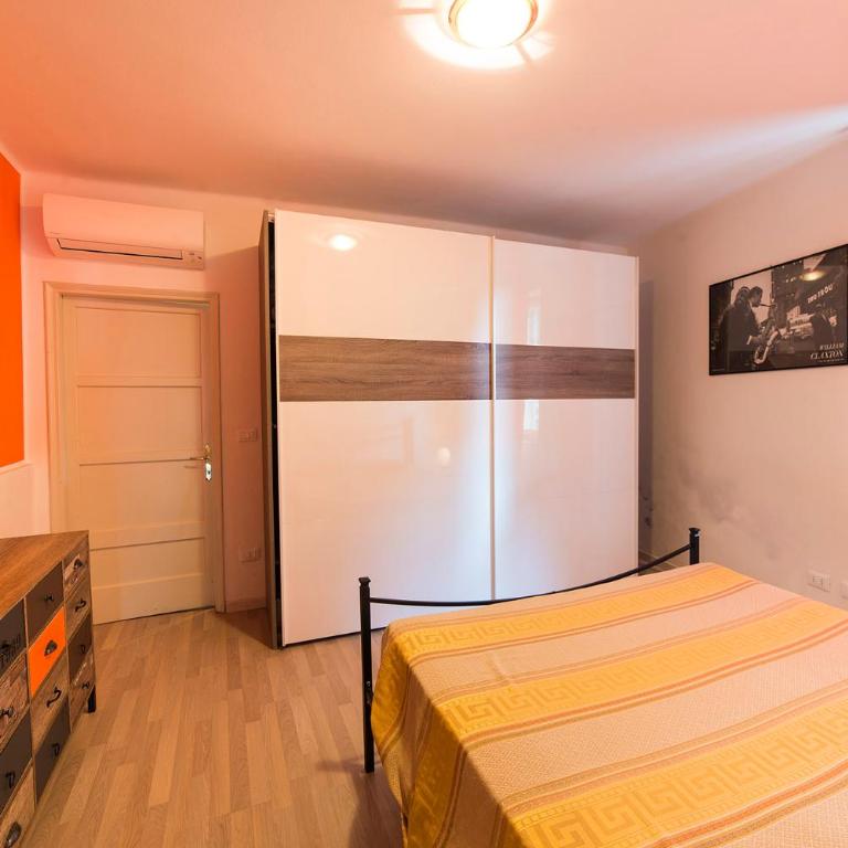 Residence San Zeno - vicino centro,lago parcheggio - Two-Bedroom Deluxe Apartment - 11