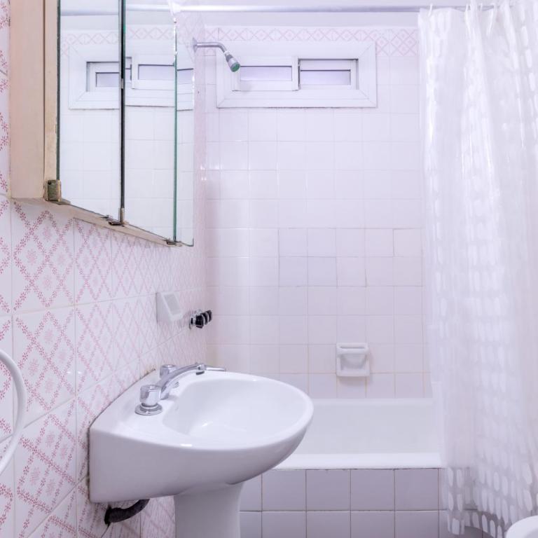 Luminoso Apartamento - Vista abierta a la 9 de Julio - Apartamento Superior con vistas a la ciudad - 11