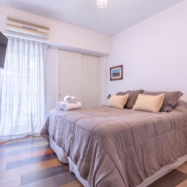 Luminoso Apartamento - Vista abierta a la 9 de Julio - Apartamento Superior con vistas a la ciudad - 1