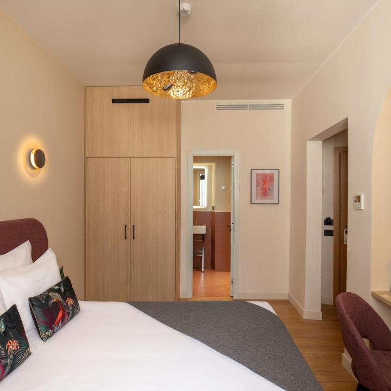 9Hotel Cesari - Classic Double Room - 4
