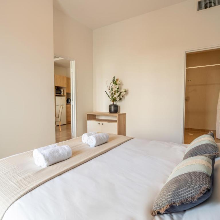 Quality Aparthotel Zenitude Chambéry - Two-Bedroom Apartment - 1