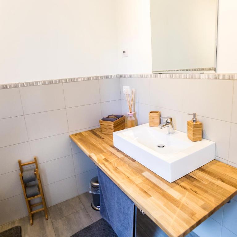 B&B LA CORTE SANTA MARIA - Camera Matrimoniale con Bagno Privato - 11
