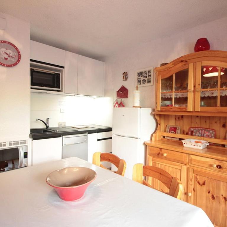 Studio rénové pour 4 personnes, centre station, proche pistes et commodités - FR-1-572-24 - Estudio - 11