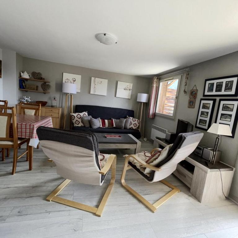 Appartement cosy 4/5 pers, balcon, proche télécabine, WiFi, garage - FR-1-572-81 - Apartamento - 8