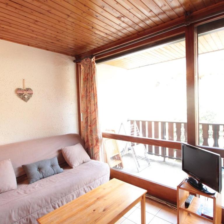 Studio 4 pers, centre village, 450m télécabine, balcon, casier à skis, animaux acceptés - FR-1-572-211 - Studio - 5