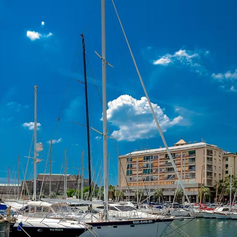 Dual Suite - Spiagge 600m - Terminal Crociere 3 Kilometri - Appartamento con 2 Camere da Letto - 28