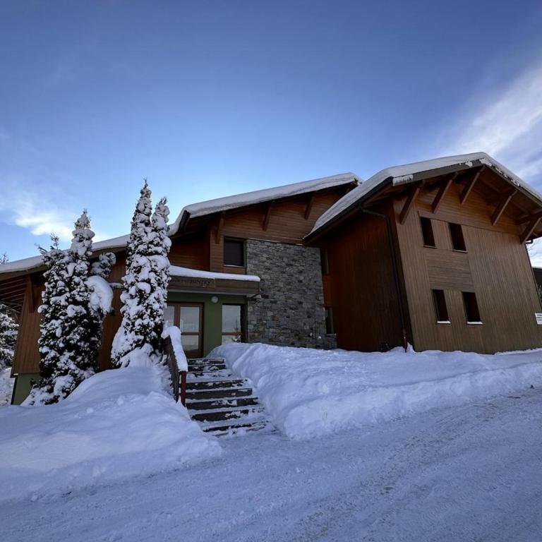 Appartement 3 chambres, 2 sdb, parking, proche pistes, équipements de standing - Three-Bedroom Apartment - 15