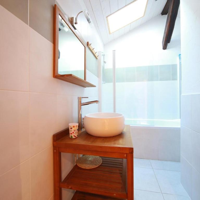 Ferme rénovée 12 pers, 450m des pistes, navette gratuite, balcon S-O, parking, WIFI - FR-1-572-23 - Appartement (12 Adultes) - 5