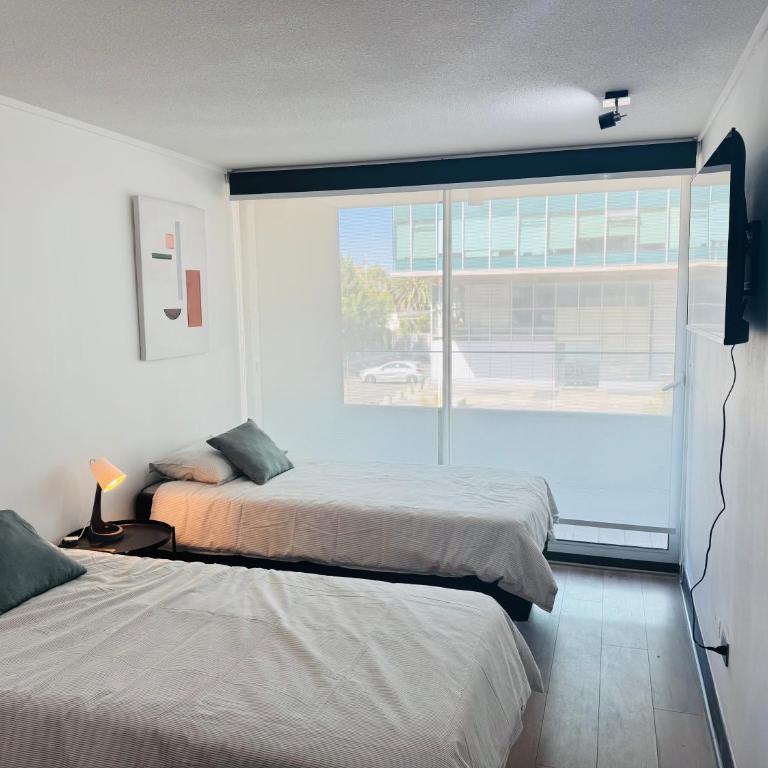 Clínica las Condes - Estoril - Three-Bedroom Apartment - 4