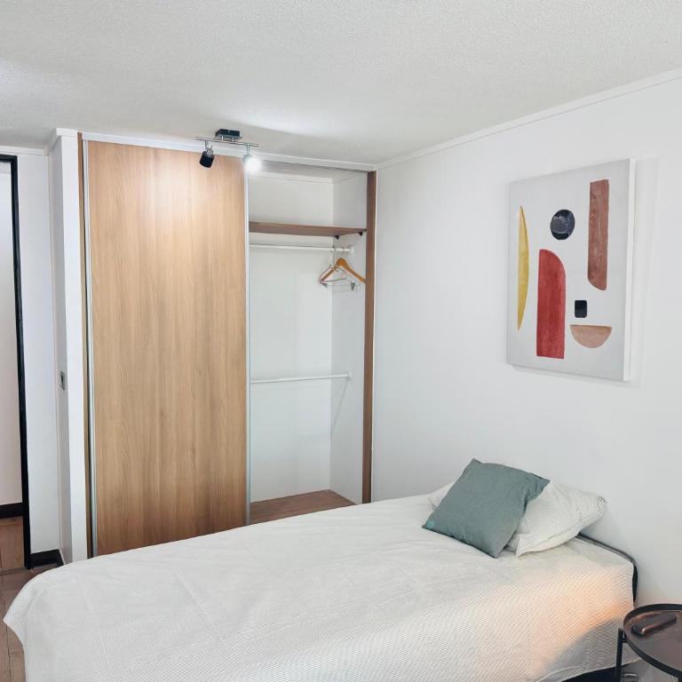 Clínica las Condes - Estoril - Three-Bedroom Apartment - 15